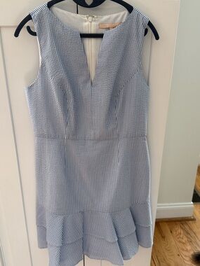 Hutch seersucker dress blue and white stripe, like new size 6